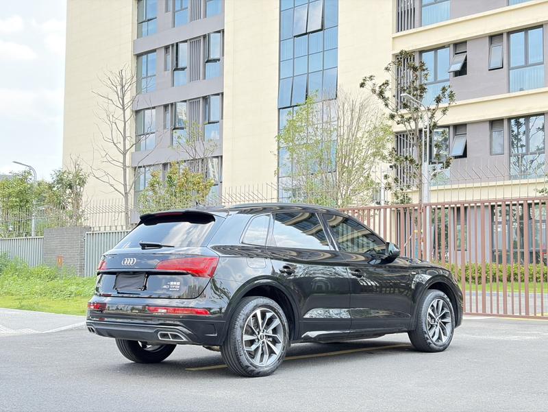 Audi Q5L, 2023 — фото 6 из 12