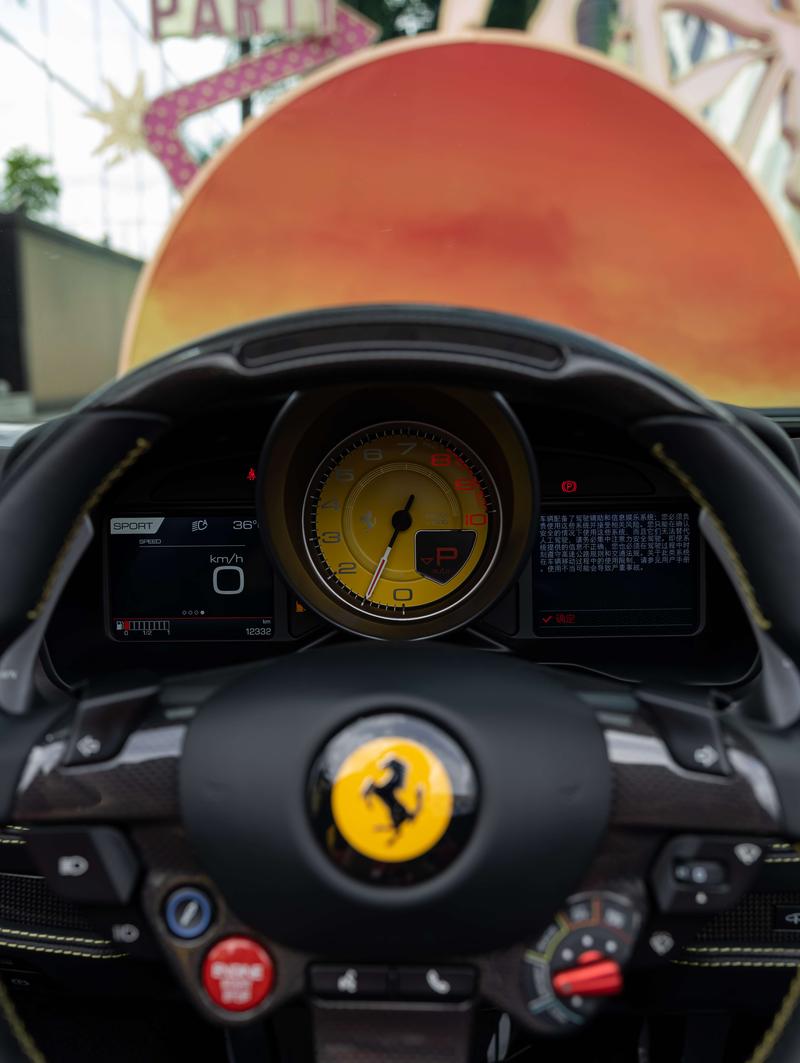 Ferrari F8, 2021 — фото 7 из 9