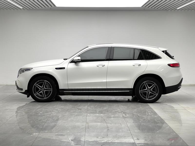 Mercedes-Benz EQC, 2021 — фото 4 из 12