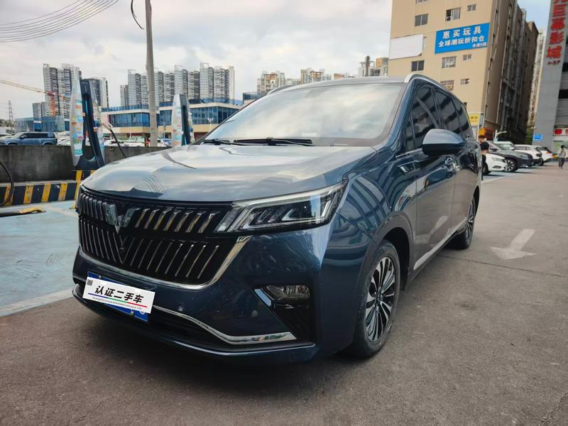 Wuling Jiachen, 2022 — купить в Москве под ключ