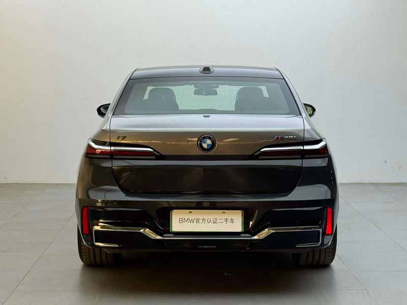 BMW i7, 2023 — фото 4 из 12