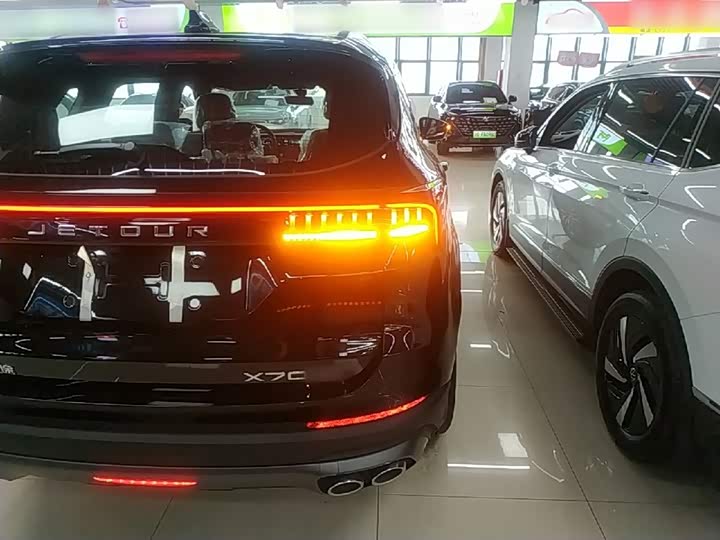 Jetour X70 Plus, 2026 — фото 8 из 9