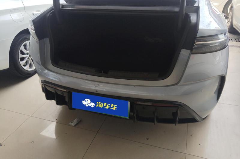 BYD Seal, 2022 — фото 11 из 12