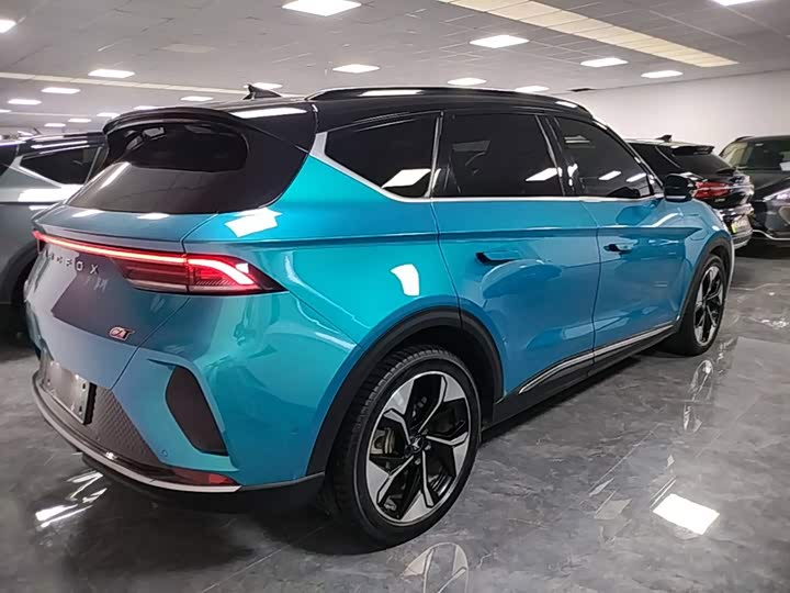 BAIC Arcfox Alpha T, 2022 — фото 7 из 9