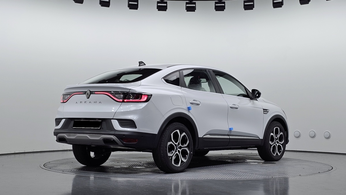 Renault Arkana, 2025 — фото 2 из 12