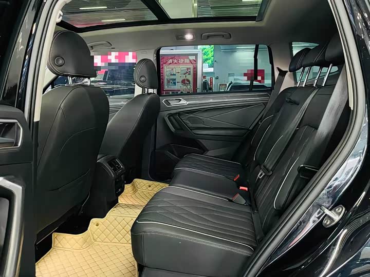 Volkswagen Tiguan L Pro, 2021 — фото 9 из 12