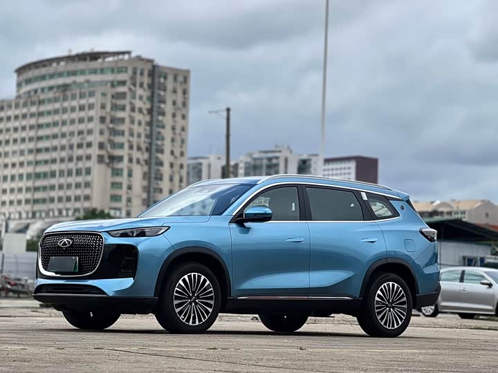 Chery Tiggo 8 Plus C-DM, 2024 — купить в Перми под ключ