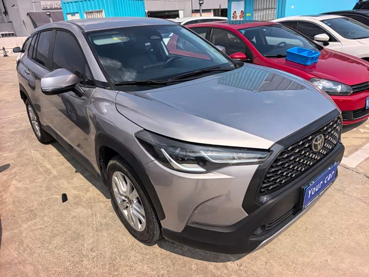 Toyota Corolla Cross, 2024 — фото 3 из 9