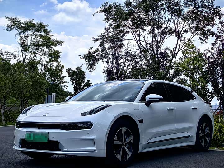 Zeekr 001, 2022 — купить в Перми под ключ