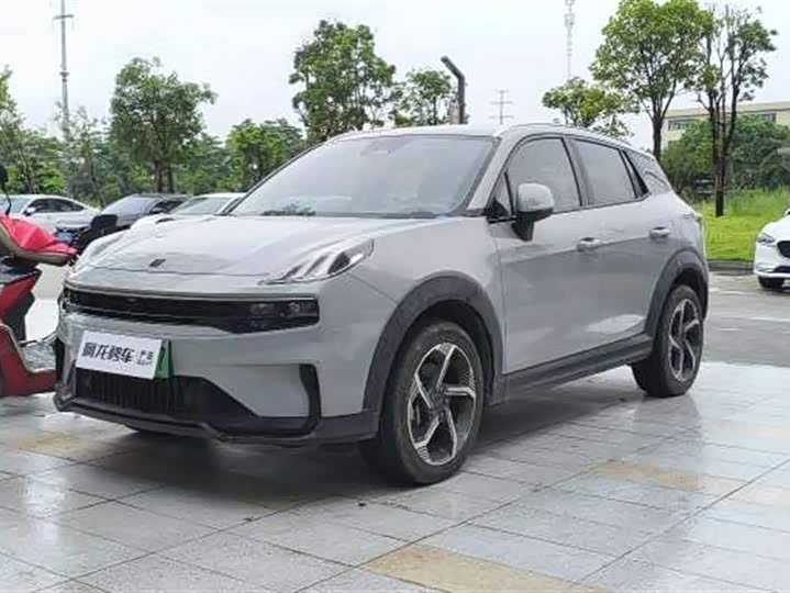 Lynk & Co 06 EM-P Hybrid, 2023 — купить в Воронеже под ключ