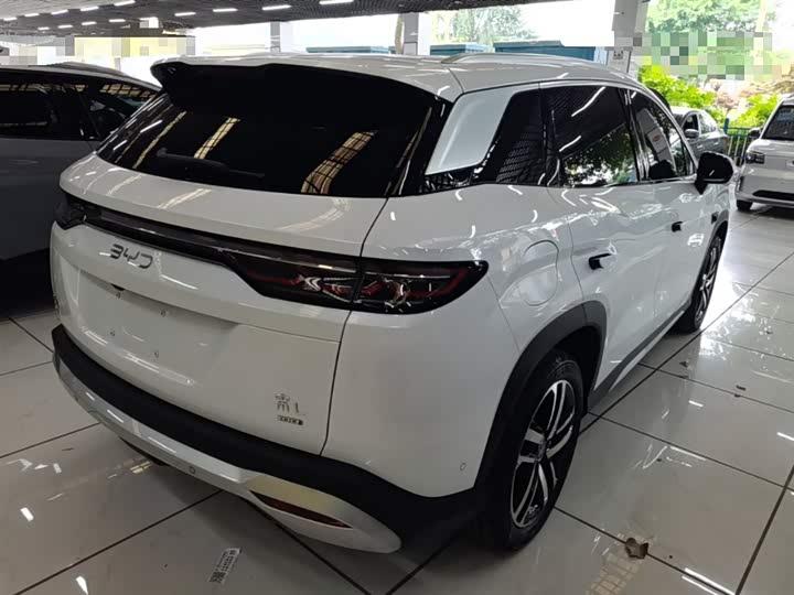 BYD Song L DM-i Hybrid, 2025 — фото 7 из 9