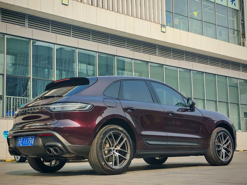 Porsche Macan, 2024 — фото 5 из 10