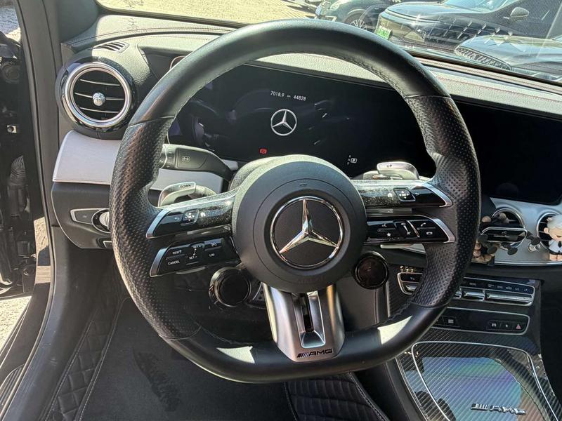 Mercedes-Benz E-Class AMG, 2022 — фото 10 из 12
