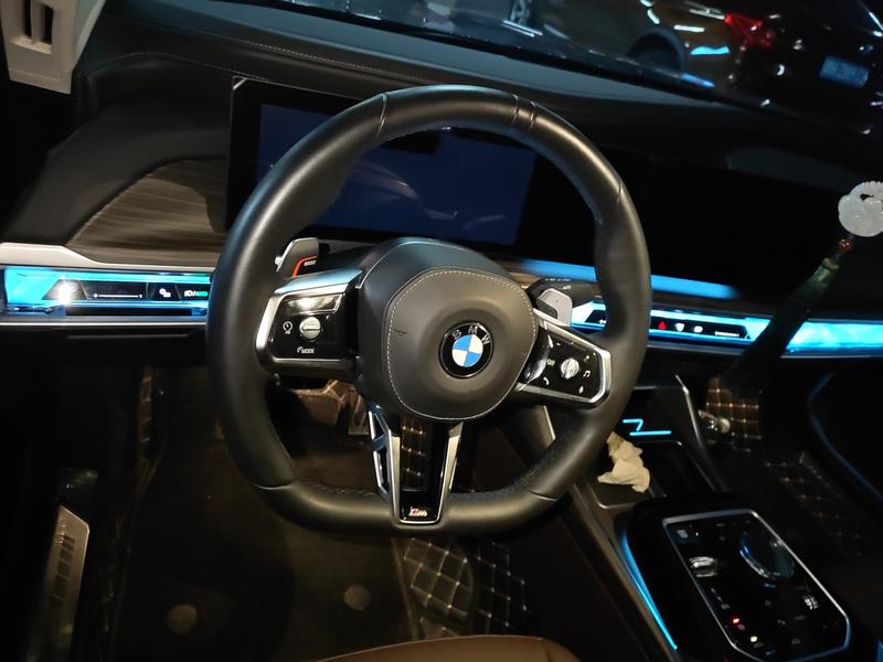 BMW 7 Series, 2024 — фото 7 из 12