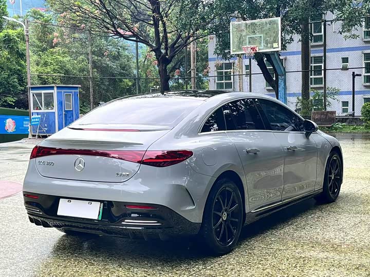 Mercedes-Benz EQE, 2023 — фото 9 из 9