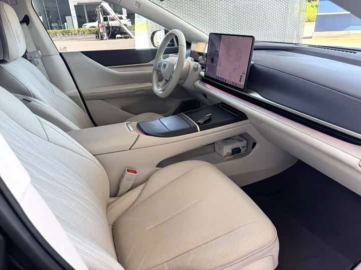 Buick Electra L7, 2025 — фото 3 из 7