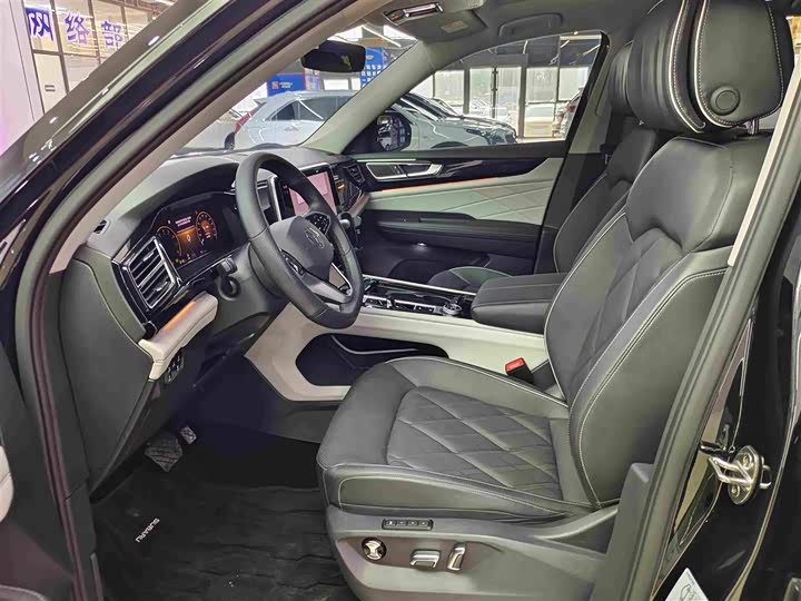 Volkswagen Teramont Pro, 2024 — фото 8 из 9