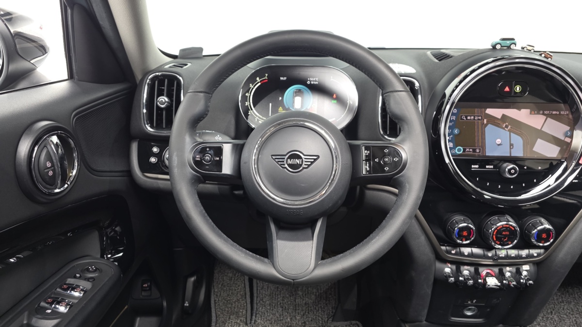 Mini Countryman, 2021 — фото 11 из 12