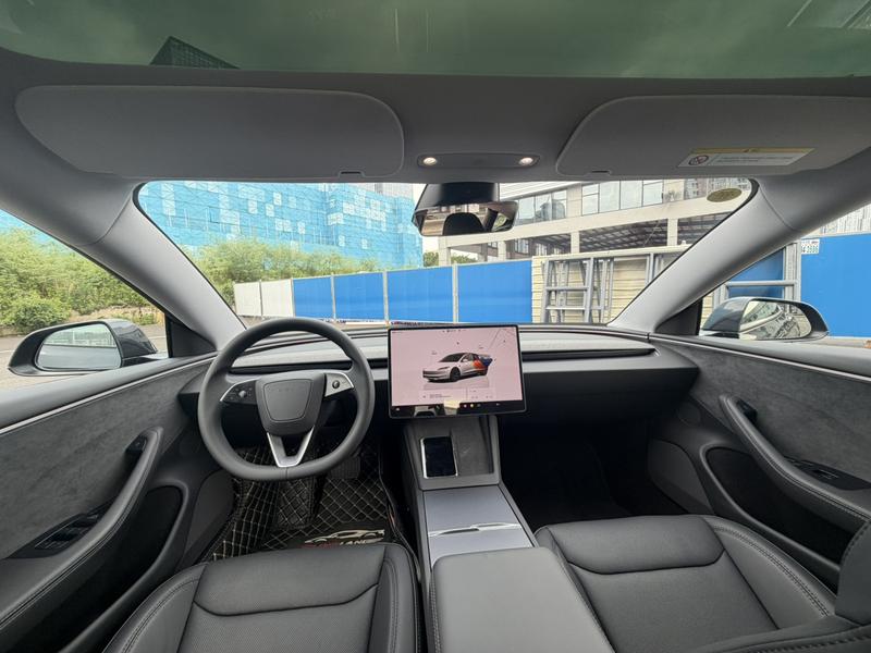 Tesla Model 3, 2024 — фото 7 из 12
