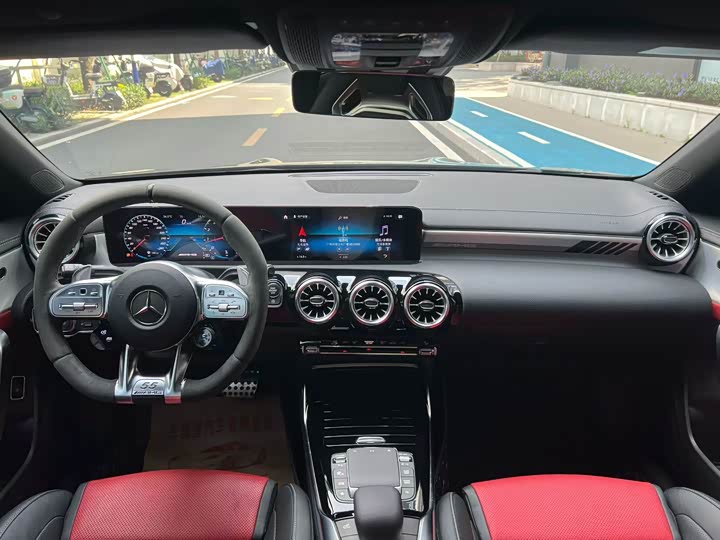 Mercedes-Benz CLA-Class AMG, 2022 — фото 9 из 9