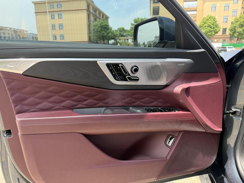 Cadillac CT6, 2023 — фото 12 из 12