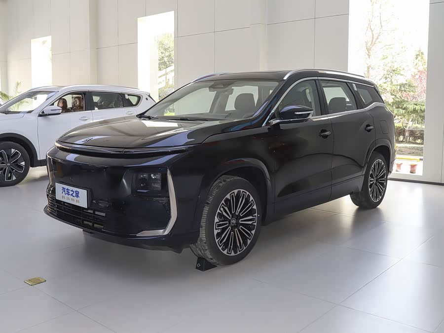 Jetour Shanhai L9, 2026 — купить в Смоленске под ключ