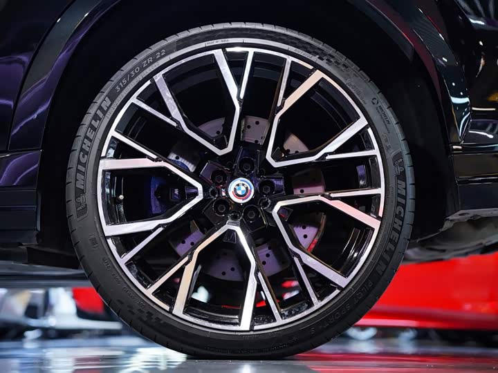 BMW X6 M, 2023 — фото 3 из 9