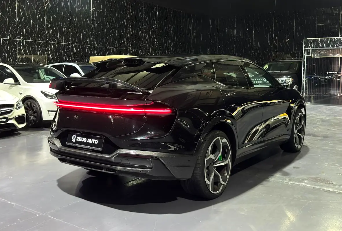 Lotus Eletre, 2025 — фото 4 из 10