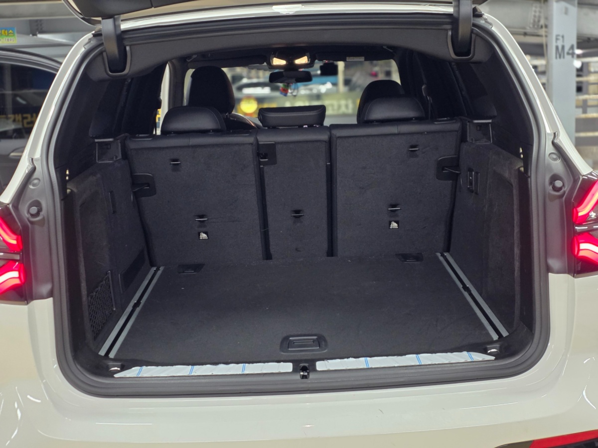 BMW X3, 2022 — фото 9 из 11