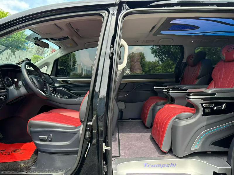 GAC Trumpchi M8, 2023 — фото 8 из 10