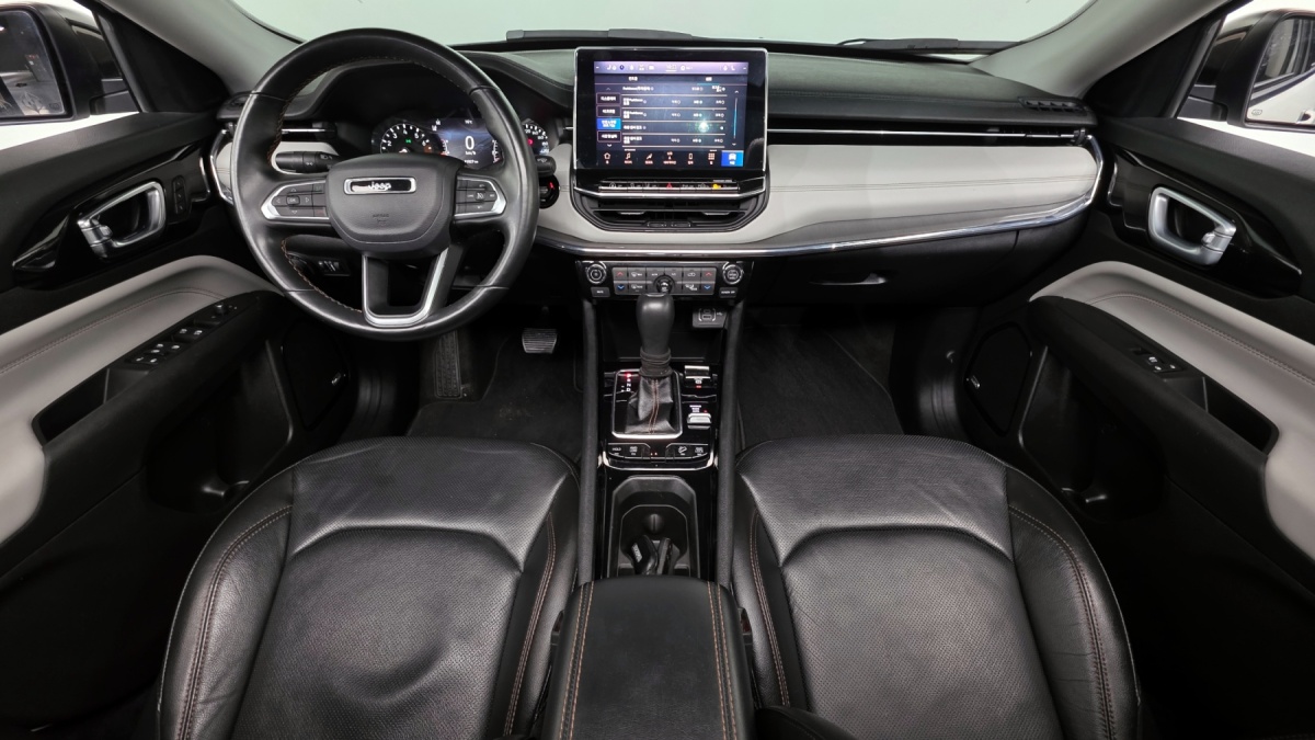 Jeep Compass, 2022 — фото 7 из 12