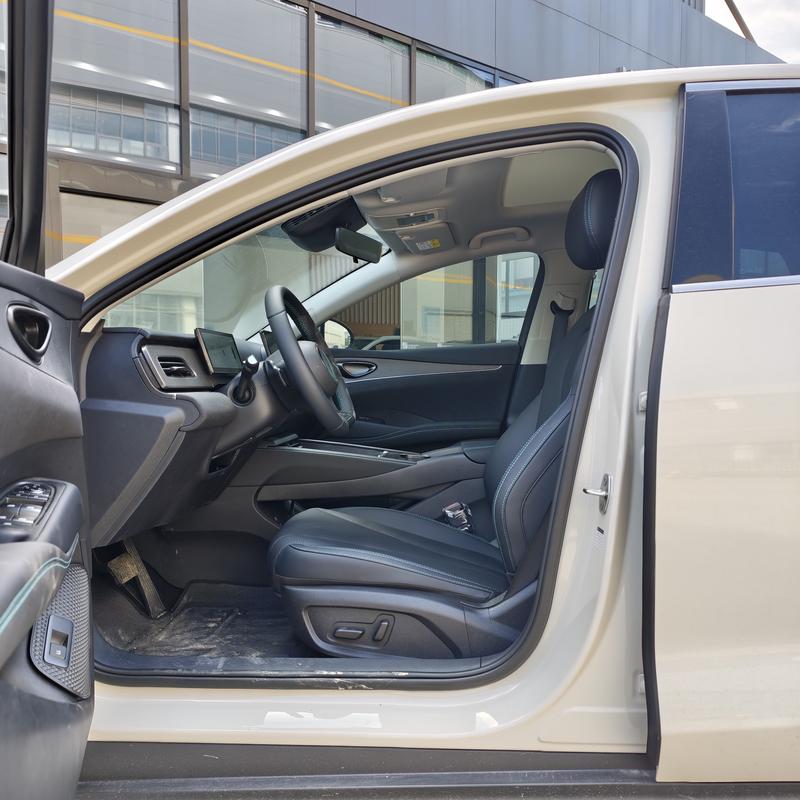 BYD Seal 06 Hybrid/EV, 2026 — фото 10 из 12