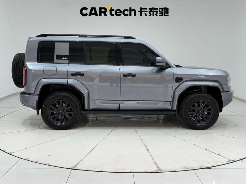 BYD FangChengBao Leopard 5, 2025 — фото 8 из 12