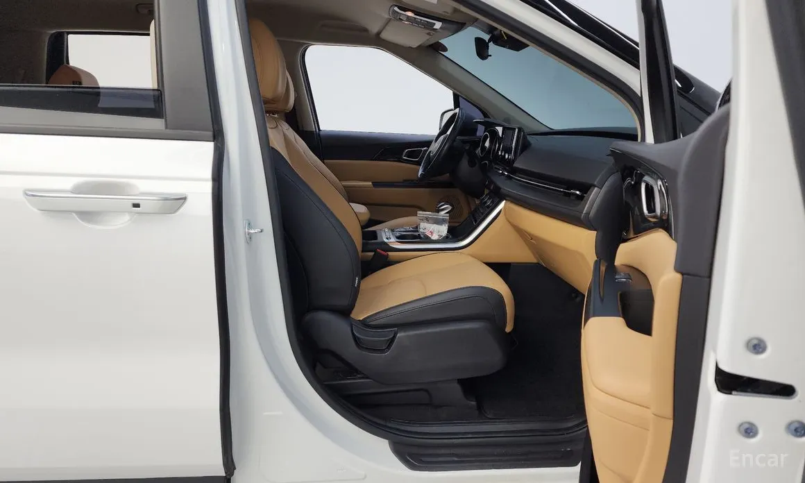 Kia Carnival, 2022 — фото 11 из 12