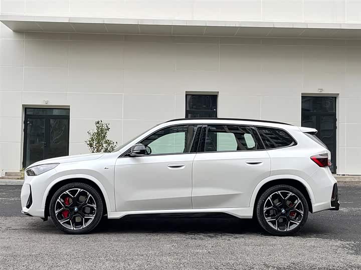 BMW X1, 2026 — фото 2 из 12