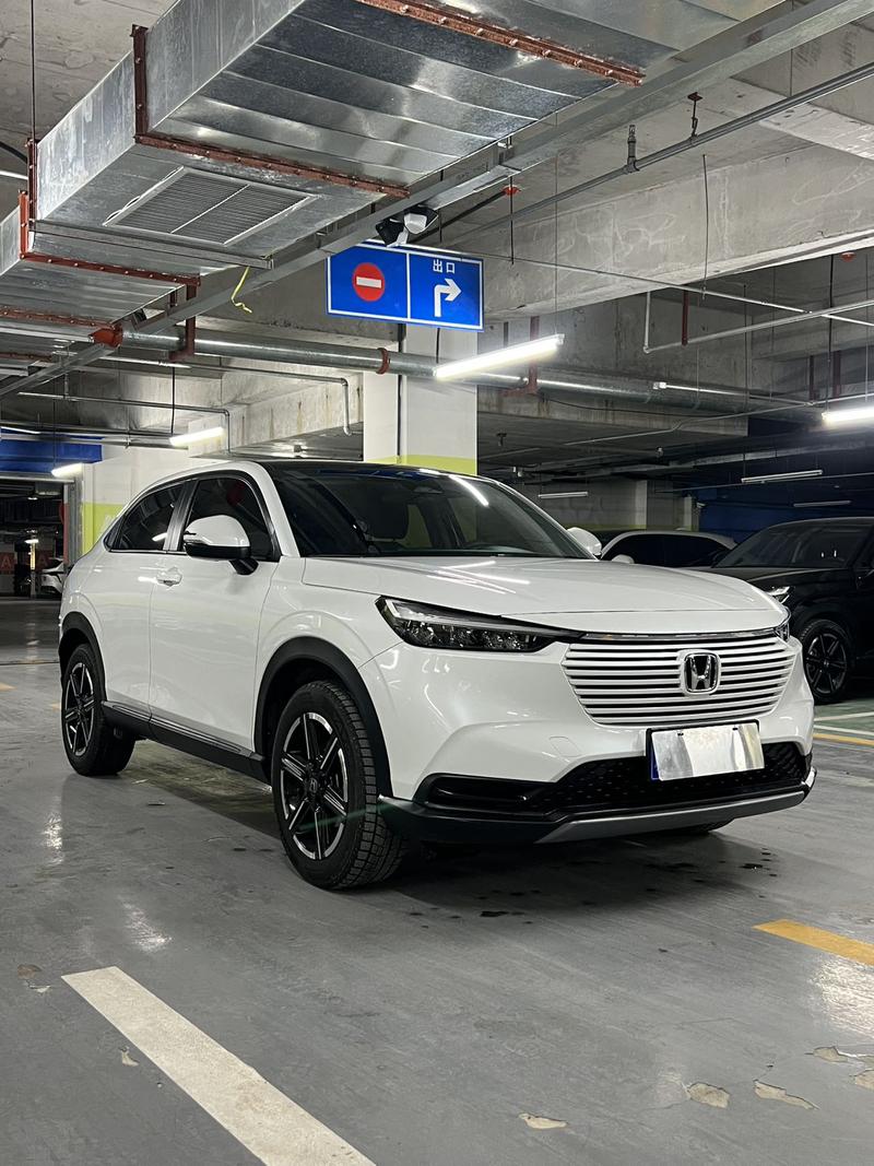 Honda Vezel, 2023 — фото 3 из 12