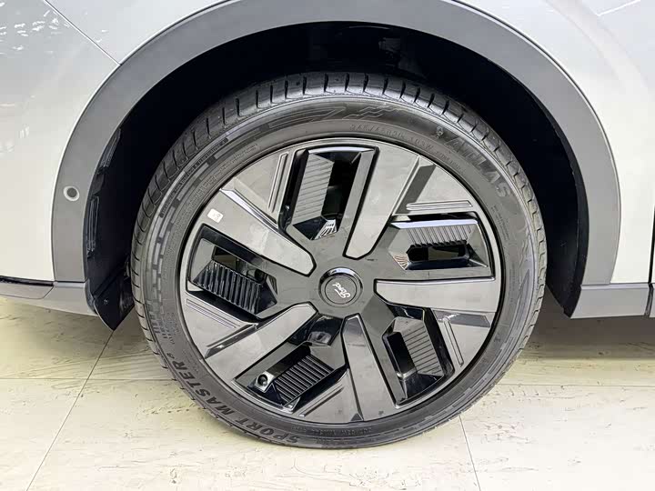 Ford Equator Hybrid, 2024 — фото 9 из 9
