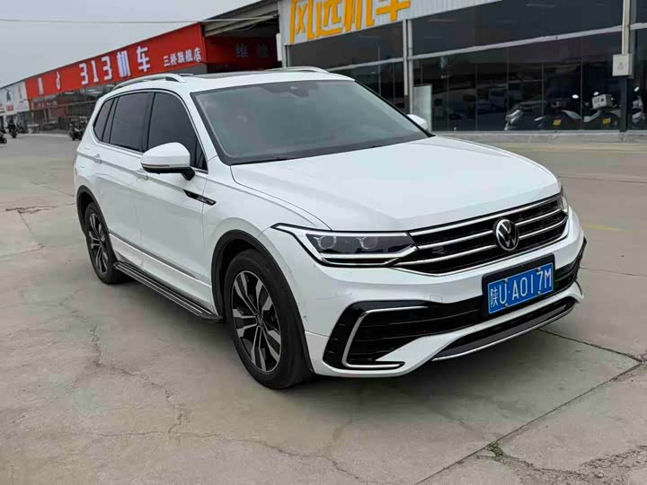 Volkswagen Tiguan L Pro, 2022 — фото 3 из 9