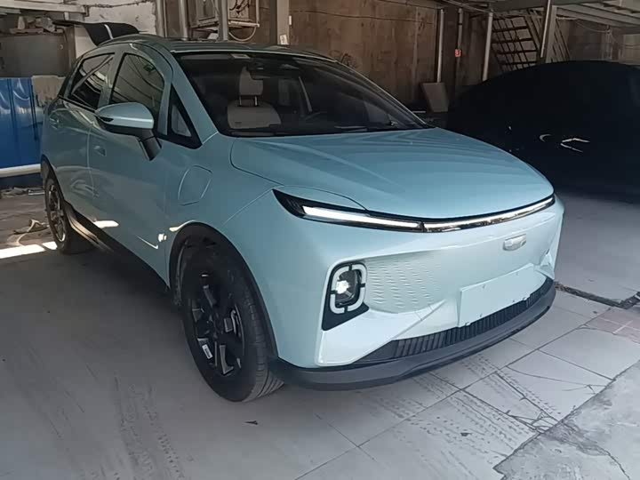 Geely Geometry E Firefly, 2023 — фото 4 из 9