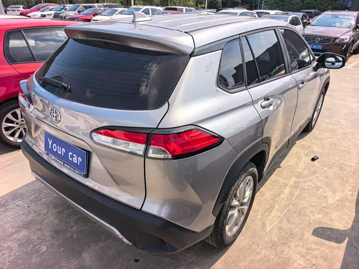 Toyota Corolla Cross, 2024 — фото 6 из 9
