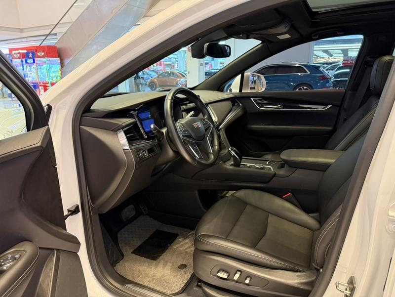 Cadillac XT5, 2022 — фото 9 из 12