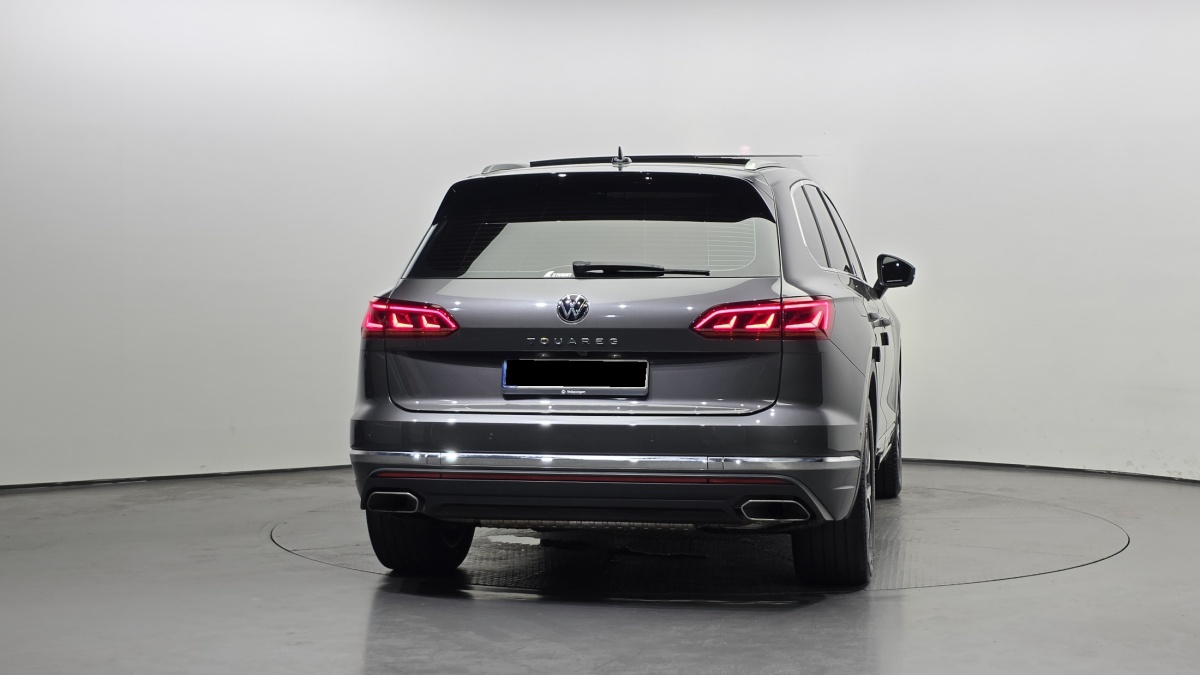 Volkswagen Touareg, 2023 — фото 4 из 12