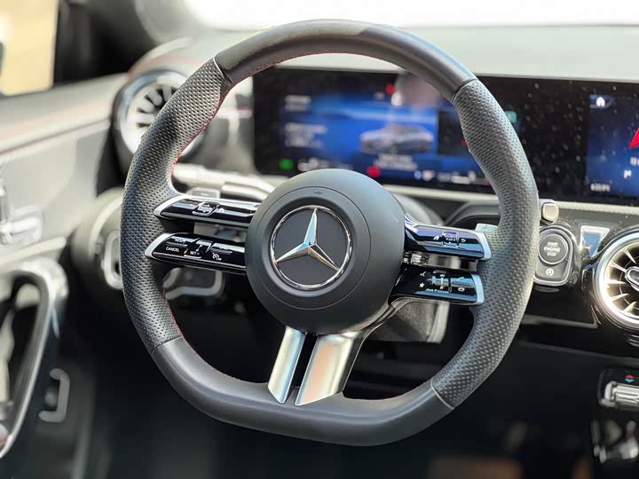 Mercedes-Benz A-Class, 2024 — фото 7 из 9