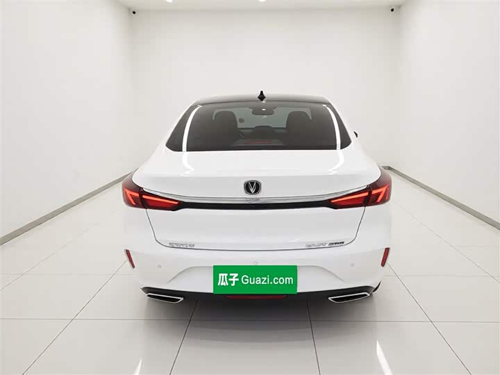 Changan Eado Plus, 2022 — фото 6 из 9