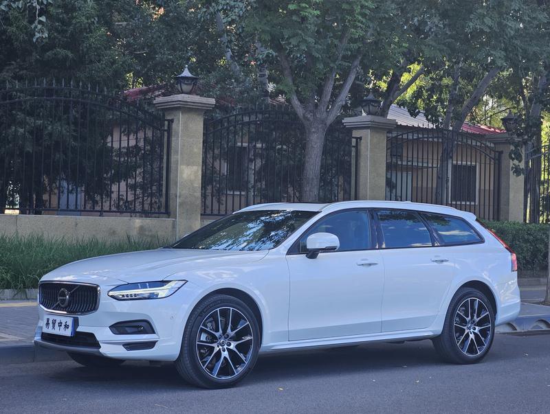 Volvo V90, 2023 — купить в Самаре под ключ