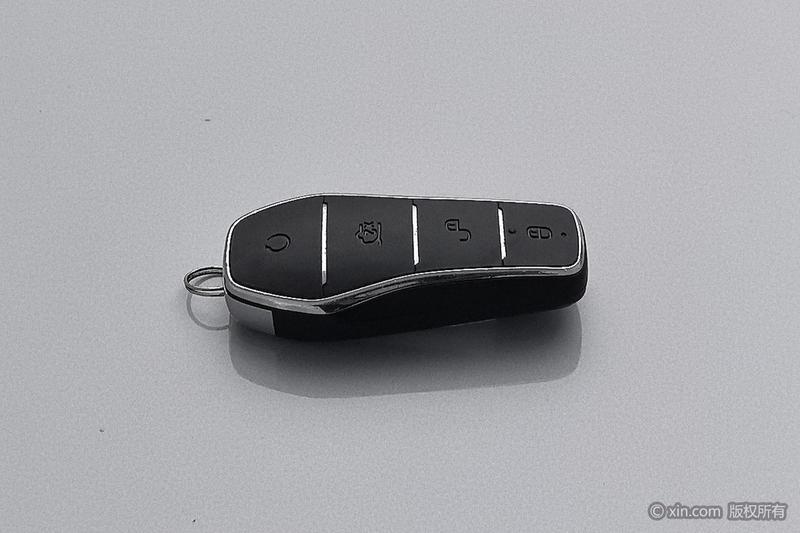 BYD Yuan Up, 2024 — фото 7 из 12