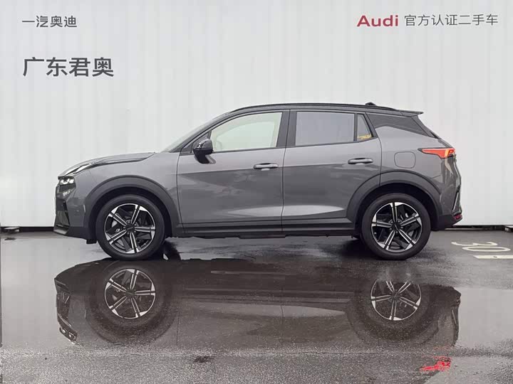 Lynk & Co 06 EM-P Hybrid, 2024 — фото 3 из 9