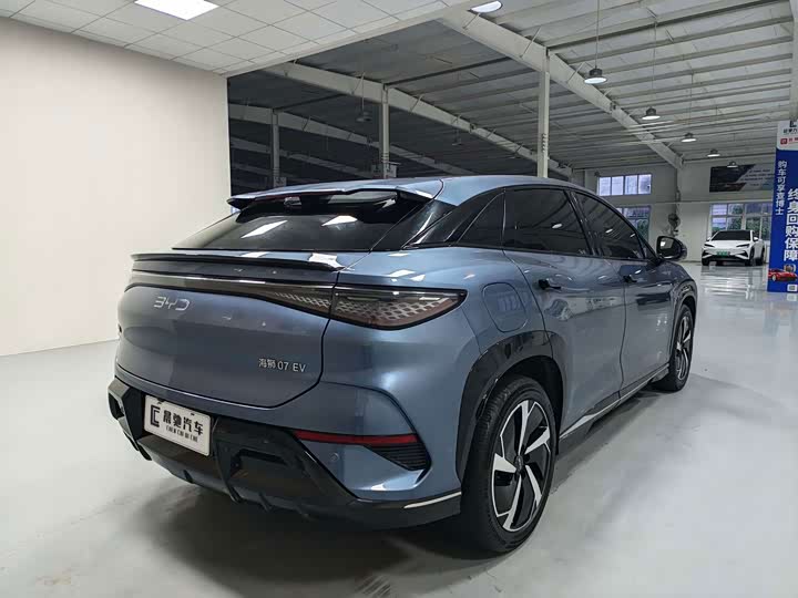 BYD Sea Lion 07 EV, 2024 — фото 4 из 9