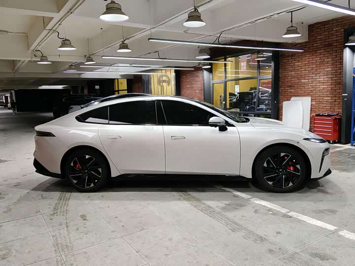 Dongfeng Yipai eπ 007, 2024 — фото 5 из 9