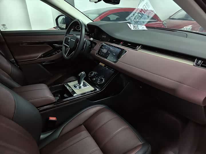 Land Rover Range Rover Evoque L, 2021 — фото 8 из 9